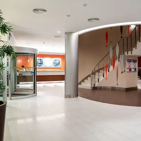 Ξενοδοχείο Hotel Praia 4*