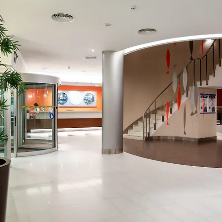 호텔 Hotel Praia 4*