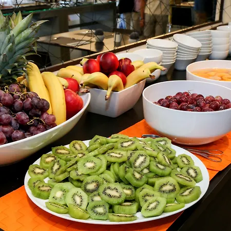 Hotel Praia 4* 나자레