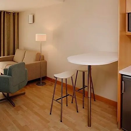 Hotel Praia 호텔