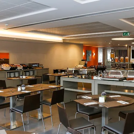 Hotel Praia 나자레