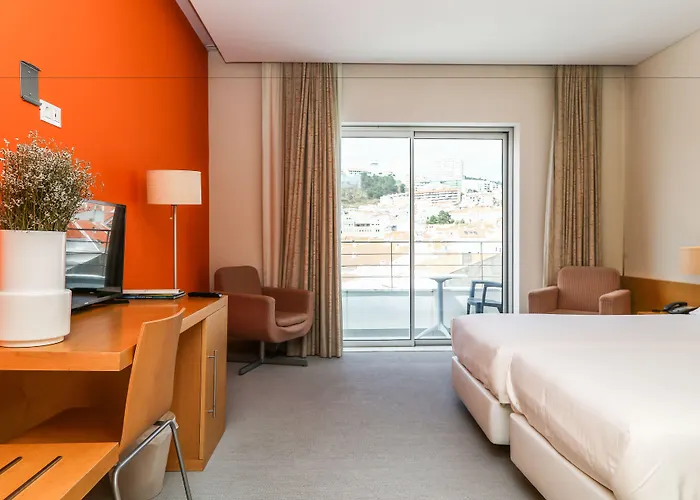 Отель Hotel Praia