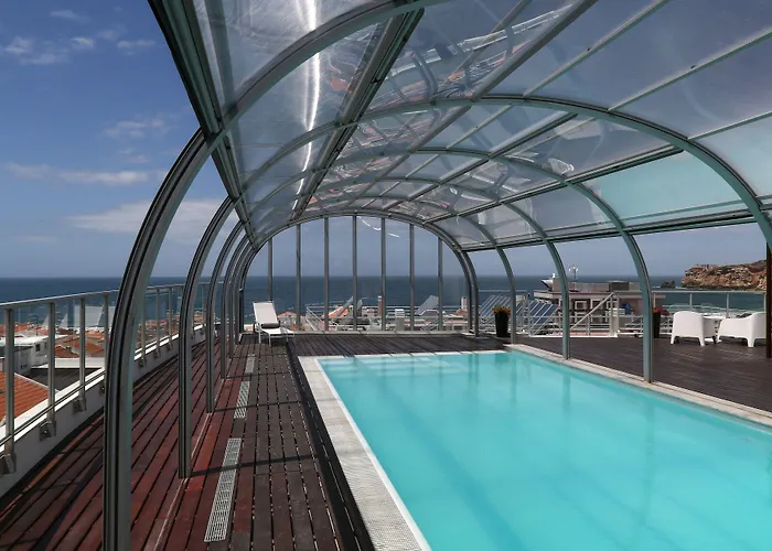 Hotel Praia Назаре