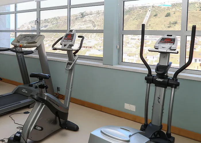 Hotel Praia Отель Назаре