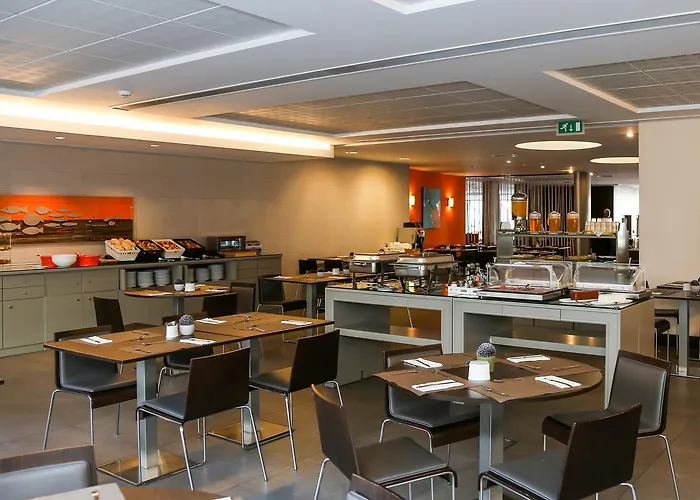 Hotel Praia Назаре