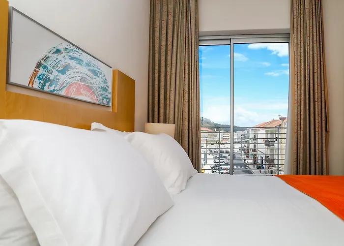 Hotel Praia Hotel 4*